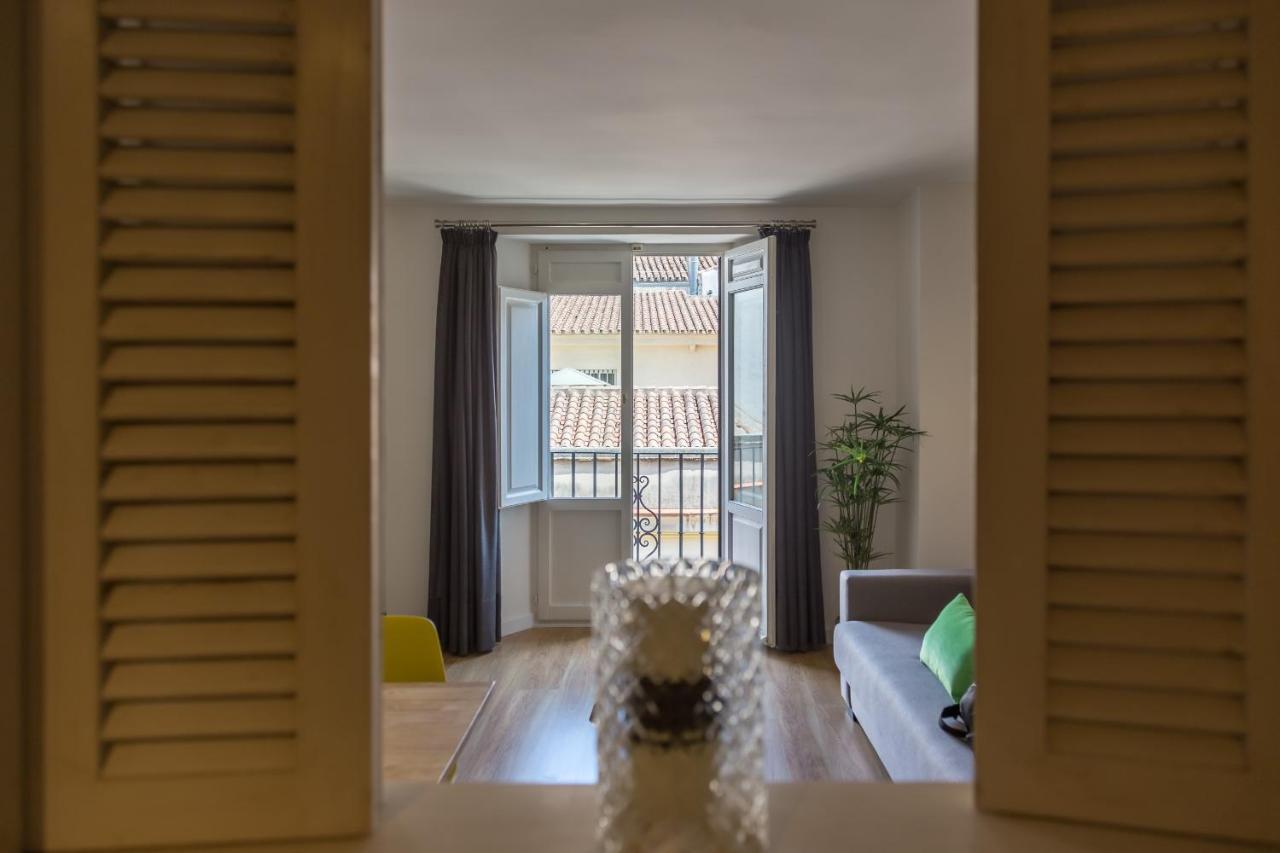 Urbe10 Plaza De La Merced 1 Bedroom Apartment Малага Экстерьер фото